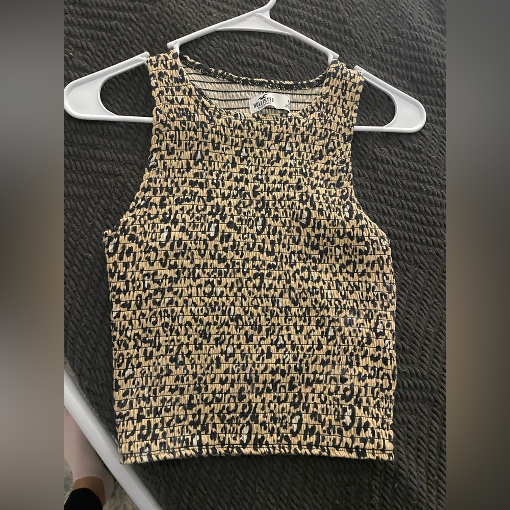 Cheetah crop top